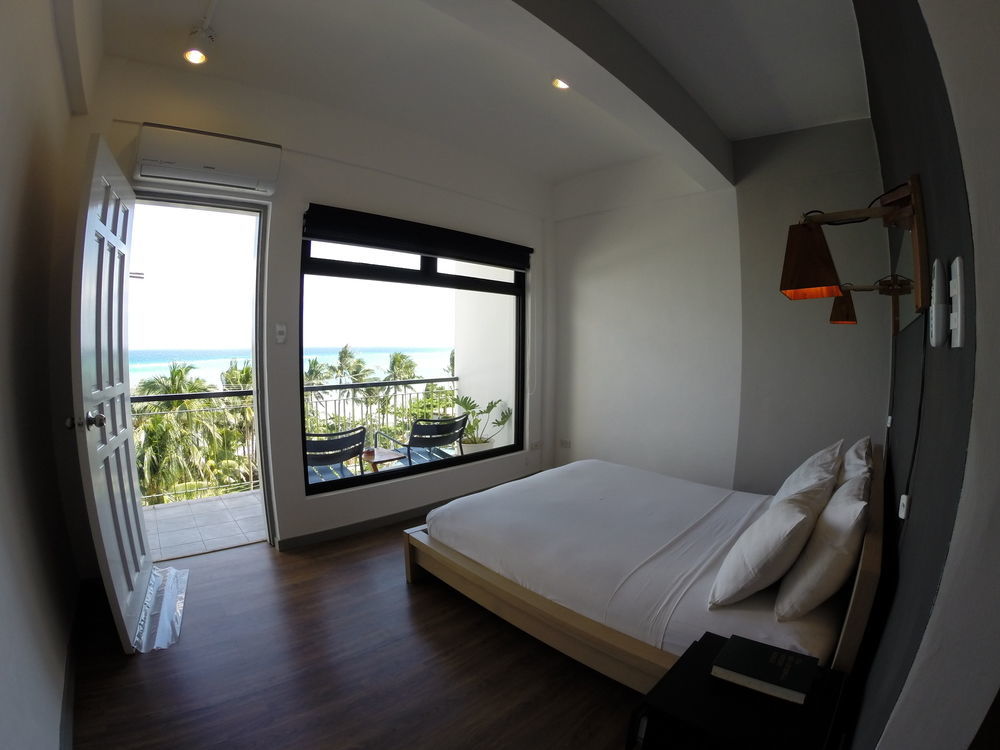 Luxeview Hotel Balabag  Zewnętrze zdjęcie